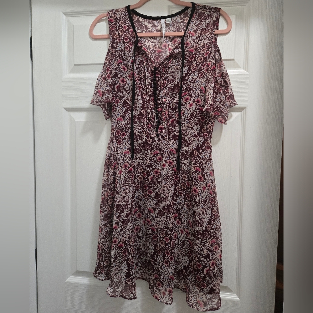 LC Lauren Conrad Floral Dress in Burgundy and Pink